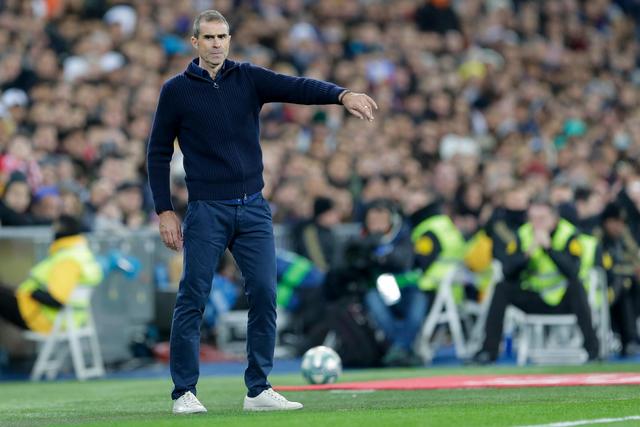 亚运会14人名单公布：中国男篮在调整与更新中前行
