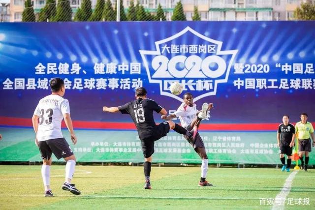 刘国梁重返乒乓球训练馆，明确不干预教练组