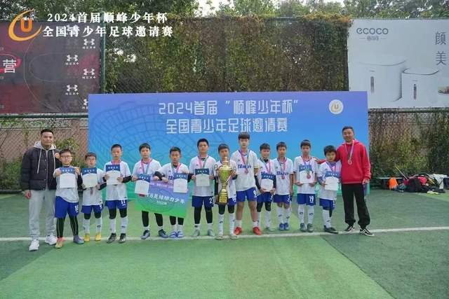 科瓦奇新赛季将引入双边先锋战术与希腊双星，追求美丽足球